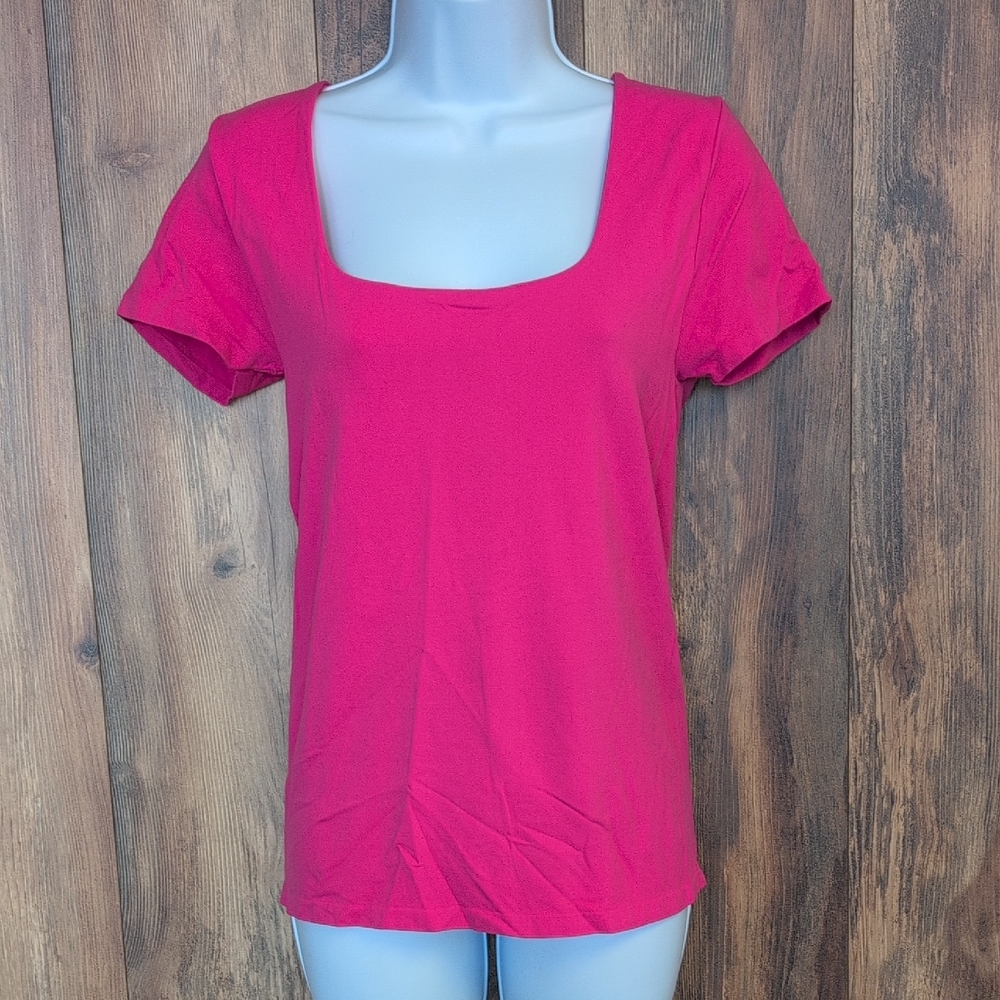 BKE Core Pink Square Neck Fitted Tee L                                      V282
